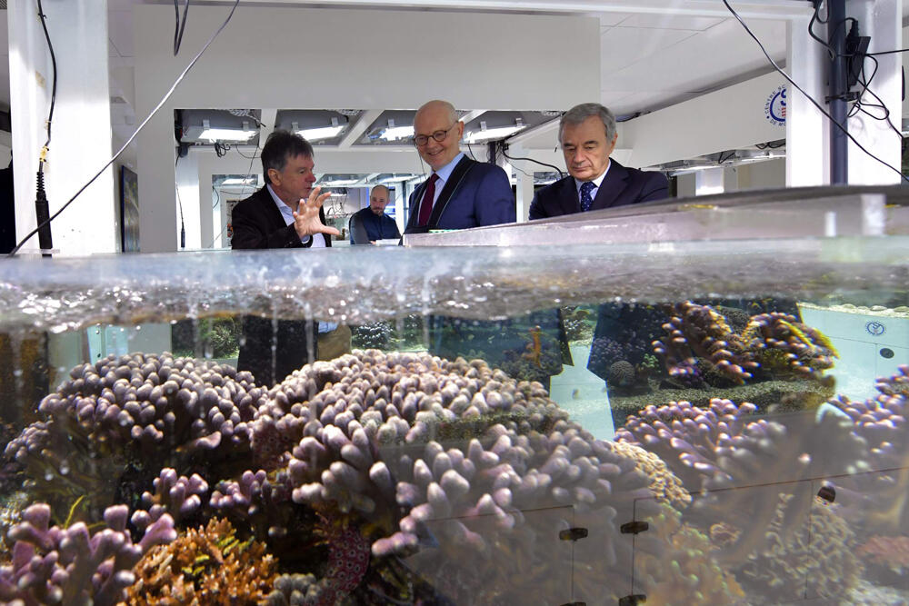 Serge Telle visite le Centre Scientifique de Monaco