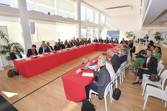 Première réunion du Comité pour la promotion et la protection des droits des femmes