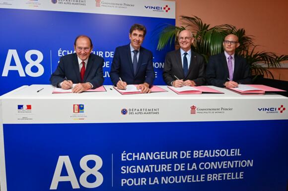 A8 &#8211; Nouvelle bretelle de Beausoleil &#8211; Signature de la convention de financement