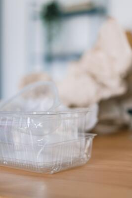 Emballages plastiques alimentaires : une nouvelle étape dans la réduction des plastiques à usage unique