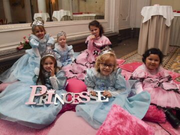 Soirée Princesses organisée par l’association Le Rocher du Cœur