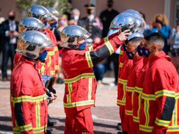 Corps des Sapeurs-pompiers de Monaco &#8211; Cérémonie de remise des casques aux nouvelles recrues et de récompenses
